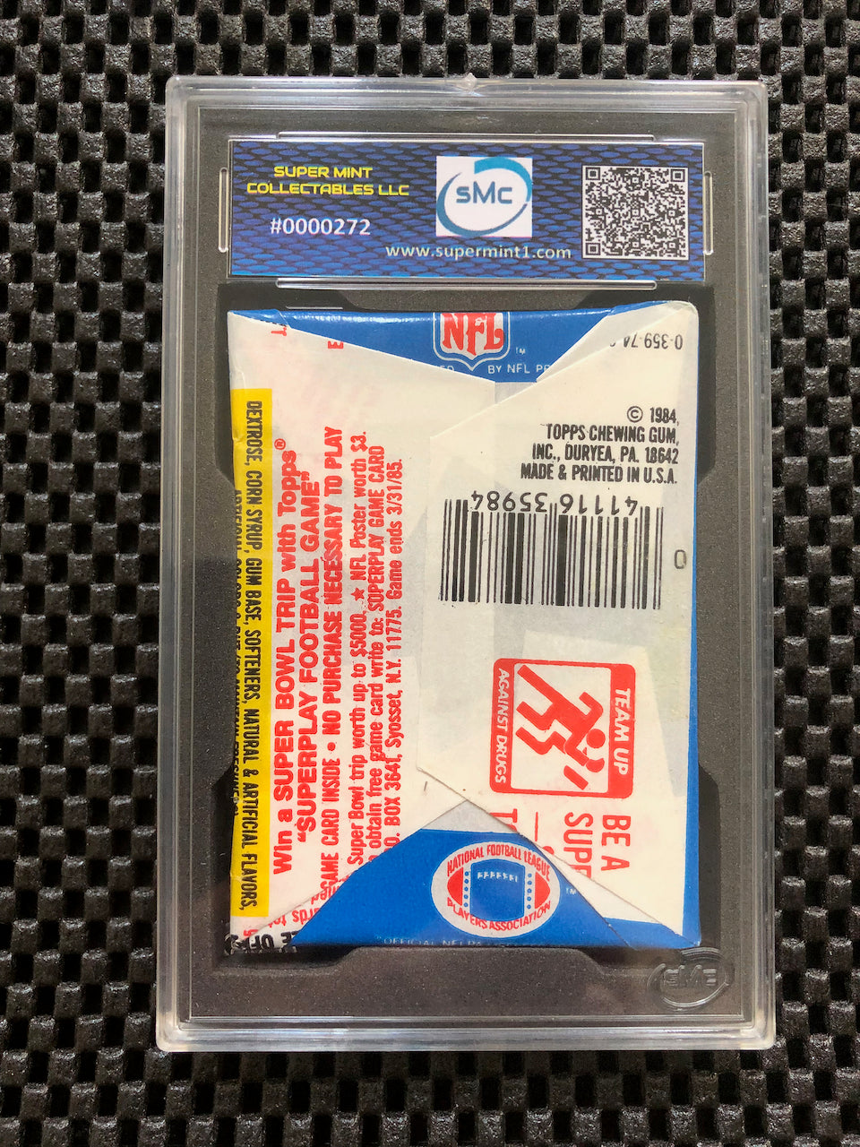 1984 TOPPS FOOTBALL WAX PACK SMC 8.5