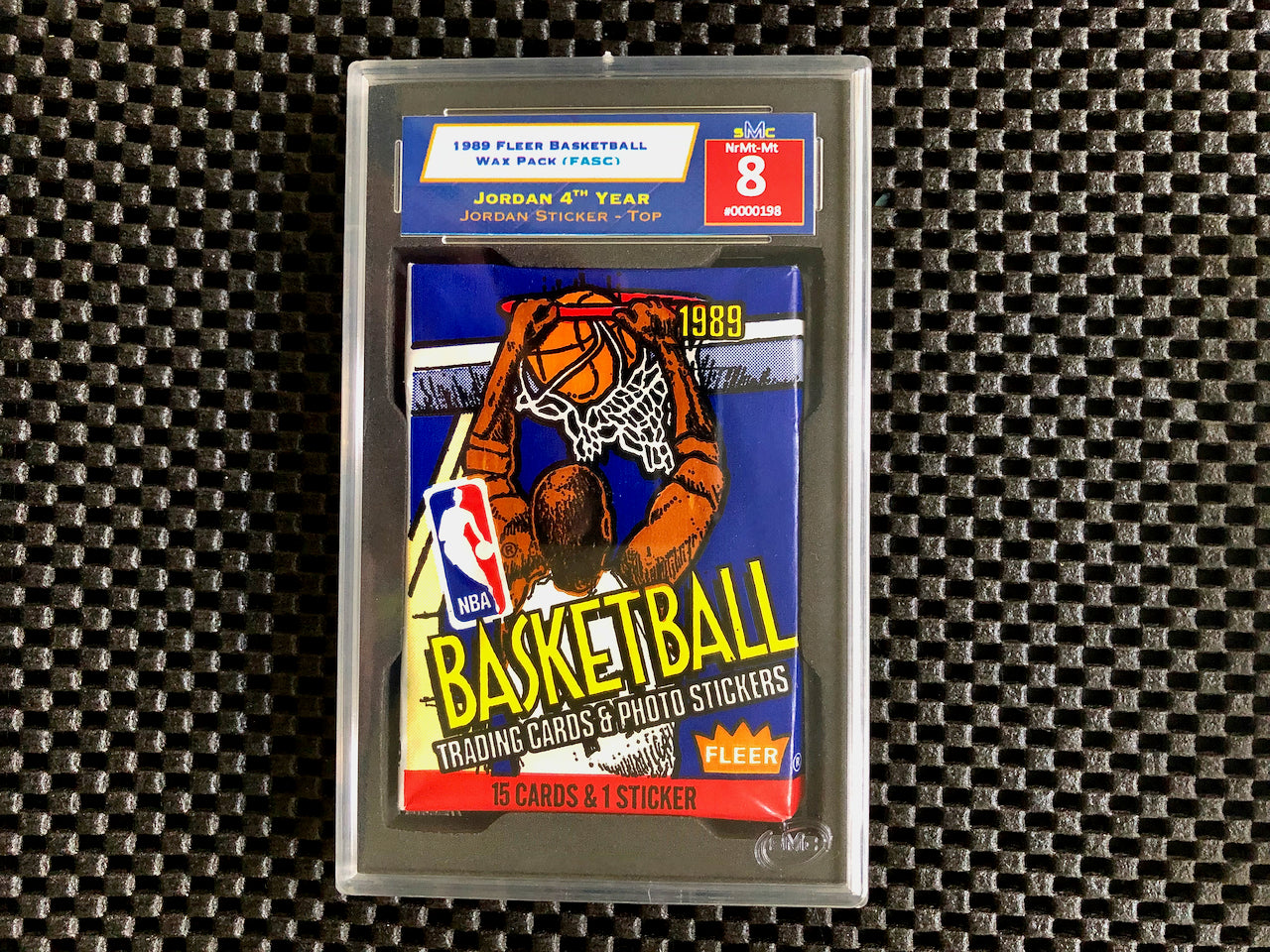 1989 FLEER BASKETBALL WAX PACK (JORDAN STICKER-TOP) SMC 8